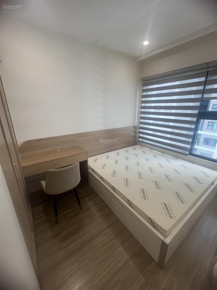 Cần vốn kinh doanh bán gấp căn hộ 54.4m2 2 ngủ tại s301 vinhomes smart city