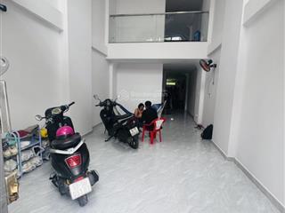 Nhà 6 tầng tân phú  có thang máy lên tới sân thượng nguyễn sơn sát ngay luỹ bán bích  đường 10m