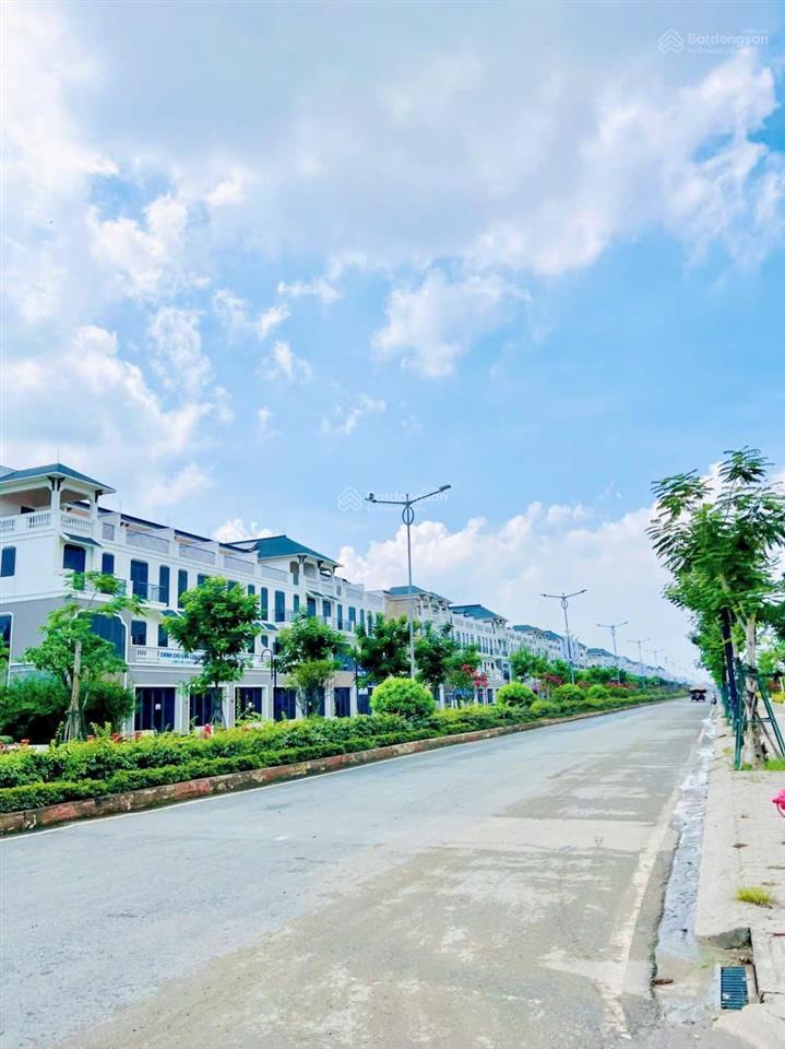 Lô đất đẹp ngay vinhomes có khả năng sinh lời trong vài năm ngay mặt tiền thpt hậu nghĩa