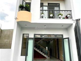 Chính chủ bán nhà gần chợ bình chánh chỉ 2p