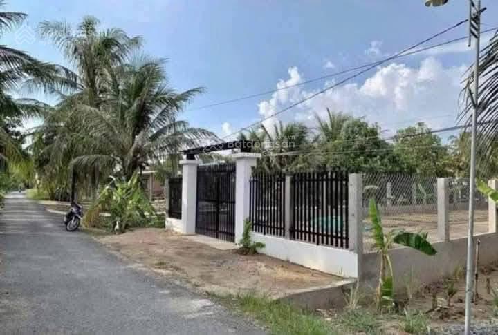 Bán đất full thổ cư mt ngay gần bến xe củ chi diện tích 189m2 shr