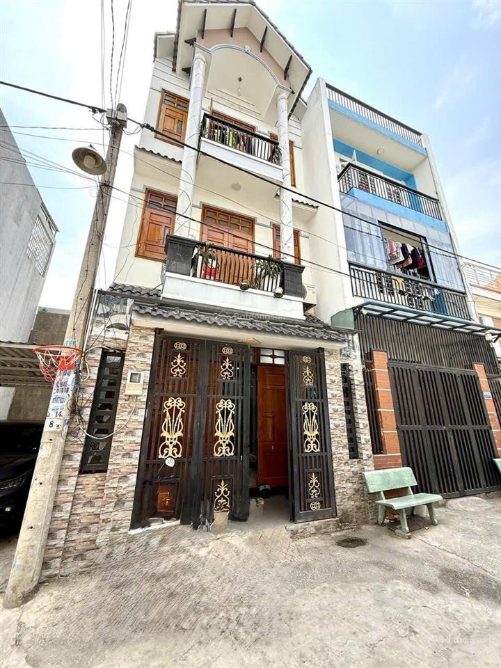 Chủ nhà đi nước ngoài bán nhà mt 1 trệt 2 lầu nguyễn thị lắng củ chi 126m2 shr