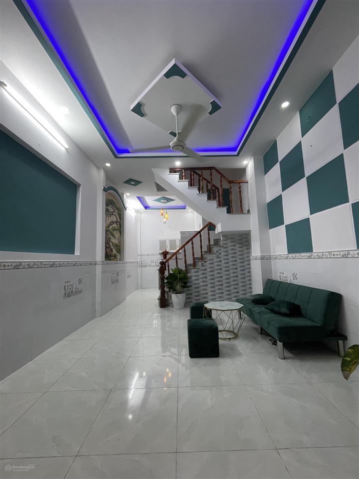 Nhà lầu 2 phòng ngủ giá 760tr còn thương lượng