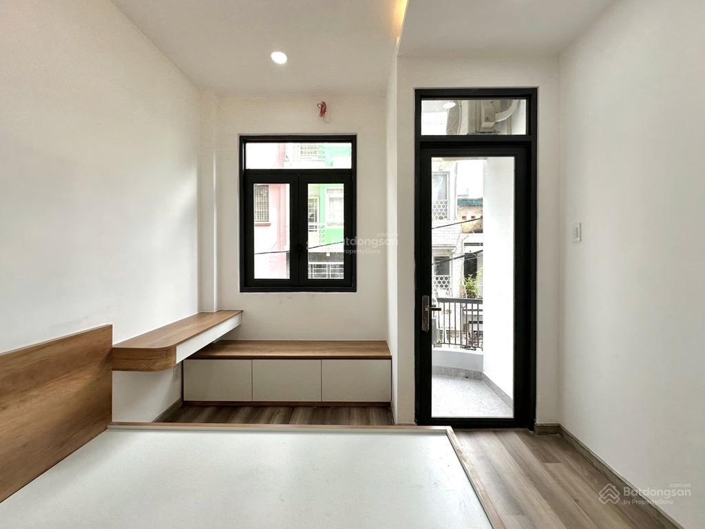 Hiếm phú nhuận huỳnh văn bánh hẻm nhựa 10m xe tải tránh sát mặt tiền 4tầng hơn 9tỷ
