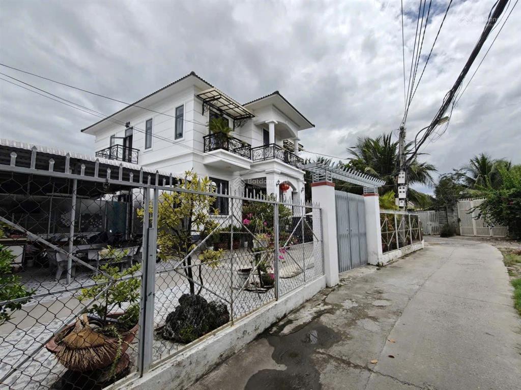 Nhà to không lo chết đói cần bán gấp nhà vườn cấp 4 vĩnh hiệp, vĩnh điềm thượng