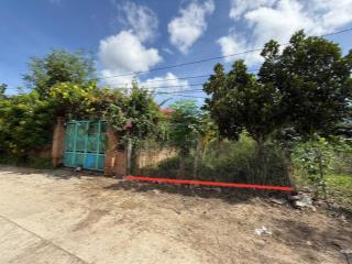 Nhất cận thị nhì cận giang tam cận lộ lô đất này có đủ hết. hiếm có khó tìm lô đất view