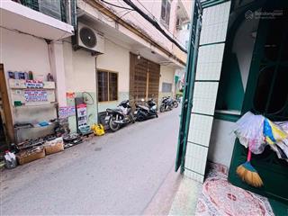 Mặt tiền hẻm kinh doanh  ngay vòng xoay lăng gia cả  p.4  tân bình  54m2  3 tầng đúc