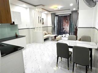 Ngôi nhà nhỏ, giá rẻ, chủ nhà tặng nội thất, chỉ việc mang đồ đến ở