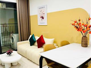 Chính chủ bán cắt lỗ căn 1n + dt 42.8m2 hướng đông nam, giá 2,9 tỷ bao phí vinhomes smart city