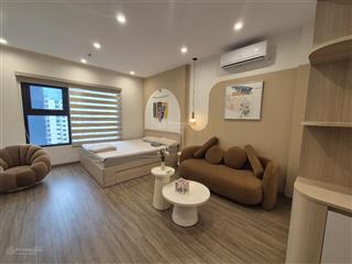 Tôi bán cắt lỗ studio giá 2,05 tỷ bao phí, tầng view đẹp, toà gsvinhomes smart city( gia lộc 50tr)