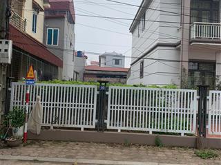 Chính chủ bán lô đất đẹp  view hồ & cánh đồng  vị trí đắc địa tại chử xá, văn đức, gia lâm