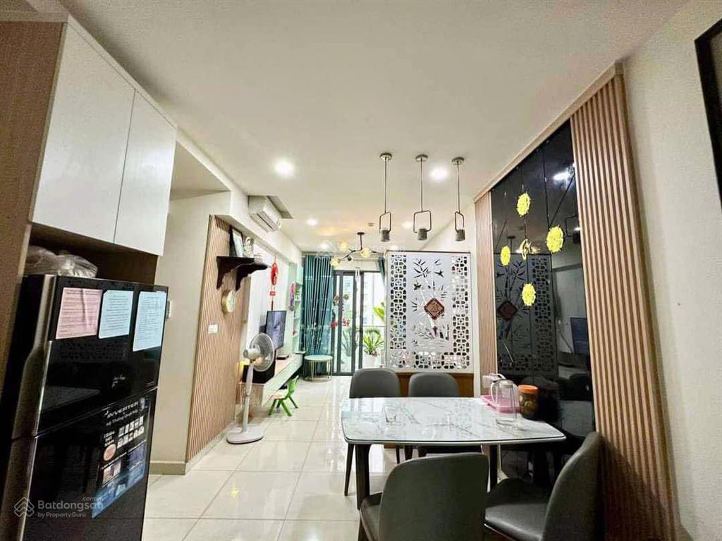 Bán nhanh căn hộ emerald 71m2 2pn celadon city view nội khu hướng mát