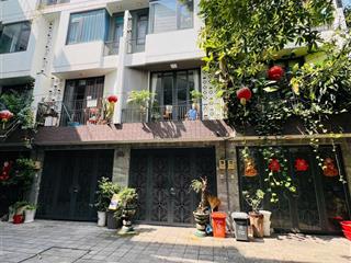 Bán nhà 4 tầng + lửng mới xây, thiết kế cao cấp khu compound nội thất sang trọng khu vip quận 6