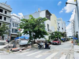 Chỉ 1 lô duy nhất đất mặt tiền đường 10m  an phú đông 12  gần ql1a  thủ đức  55m2 chỉ 4,1 tỷ