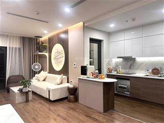 Chính chủ bán căn góc 97m2 3 phòng ngủ 2vs full nội thất, sổ sẵn chung cư sun square lê đức thọ
