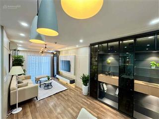 Nhà đẹp, tầng trung. full nội thất cao cấp 100m2. goldmark city 136 hồ tùng mậu. giá nhỉnh xíu 7tỷ