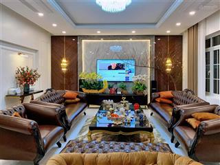 Phân lô 5 tầng  phố nguyễn chí thanh kiến trúc hiện đại  nội thất cao cấp