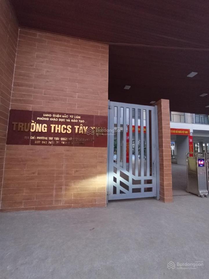 Đất vàng tây tựu, ngõ nông, rộng, cách mặt phố 30m, gần trường, chợ.