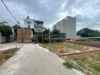 Bán đất đại thàh, quốc oai, 100m2 full thổ cư, 2 mặt tiền, ôt vào đất, sẵn sổ