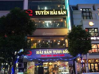 Cho thuê nhà mặt phố trần duy hưng , 4 tầng diện tích 56m, mặt tiền 4,2 m, mọi mô hình, căn này đẹp