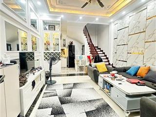 Nhà đẹp thái thịnh đống đa 33m x 5 tầng mặt tiền 5m yên tĩnh