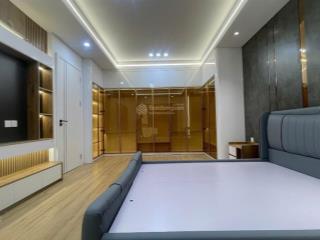 Trung tâm thanh xuân nhà 40m 7 tầng thang máy mặt tiền 5.9m giá tốt ô tô qua cửa