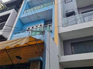 Nhỉnh 5 tỷ nhà 1352/ đường 3 tháng 2 phường 2 quận 11 nhà đúc 5 tấm khu vực sầm uất ngay trung tâm