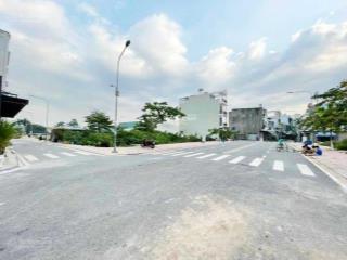 Ngân hàng lk thanh lý 4 lô đất giá thấp hợn thị trường 20% full thổ cư, mặt tiền 3/2, lkề vinhomes