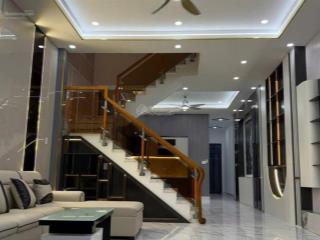 Chính chủ kẹt tiền bán gấp nhà mặt tiền đường trịnh như khê 3pn + 2wc giá tốt nhất thị trường