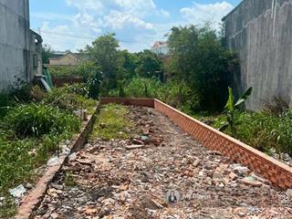 Kẹt tiền bán gấp nền đất 100m chính chủ giá 2tỷ3 kdc hiện hữu đông dân, thượng lượng giảm mạnh
