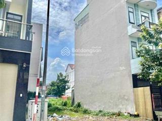 Tài chính 1 tỷ890 sỡ hữu nền đất full thổ 105m( 6mx17,5m) ngay kdc đông dân gần tên lửa  bình tân