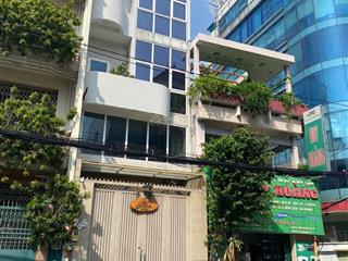 Cho thuê nhà đẹp phú nhuận  5 tầng có thang máy, pccc  5,3x22m  chỉ 60tr huỳnh văn bánh