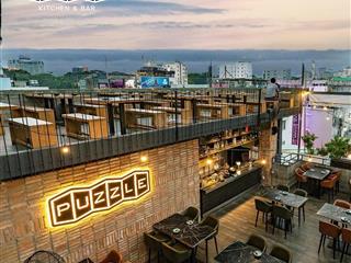 Cho thuê rooftop trên st khách sạn 7 nguyễn trãi q1  300m2 view trọn thành phố  chỉ 90tr
