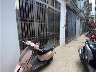 Bán kim giang  nhà đẹp  ở ngay  ngõ thông  ô tô đỗ hoàng mai  đại kim 4 tầng, mặt tiền 4.2m