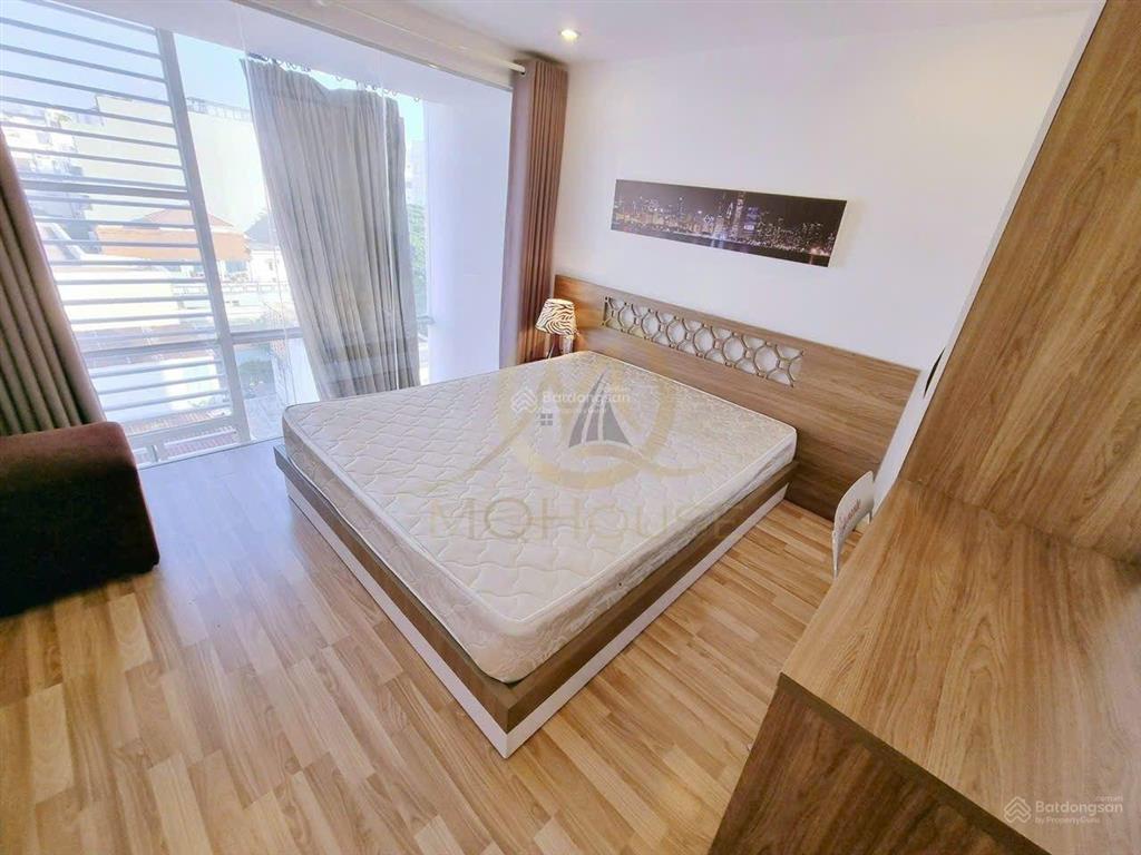 Cho thuê penthouse cao cấp 2pn 90m2 lê văn sỹ, quận 3, gần cầu lê văn sỹ, dọn dẹp vệ sinh hàng tuần