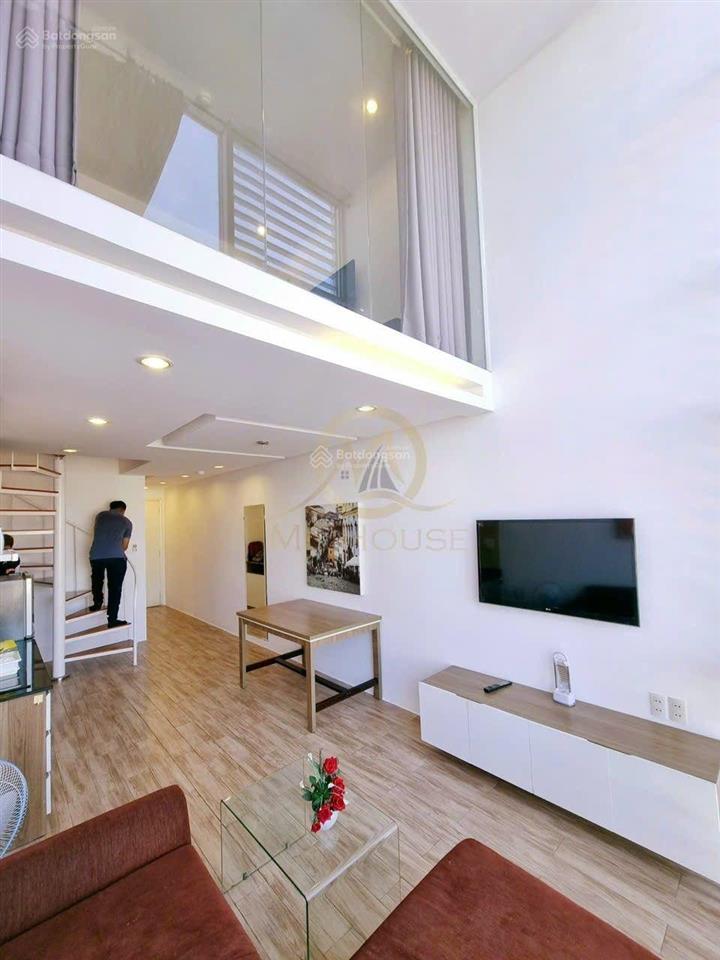 Cho thuê penthouse cao cấp 2pn 90m2 lê văn sỹ, quận 3, gần cầu lê văn sỹ, dọn dẹp vệ sinh hàng tuần