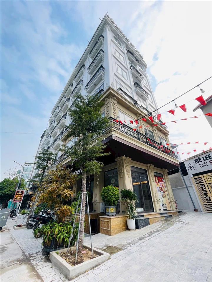 Chính chủ bán tòa chdv văn phòng trịnh văn bô, phân lô vỉa hè, lô góc 3 thoáng kinh doanh