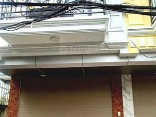 Ngọc hồi hoàng mai diện tích 40m2, 5 tầng ô tô đỗ gần