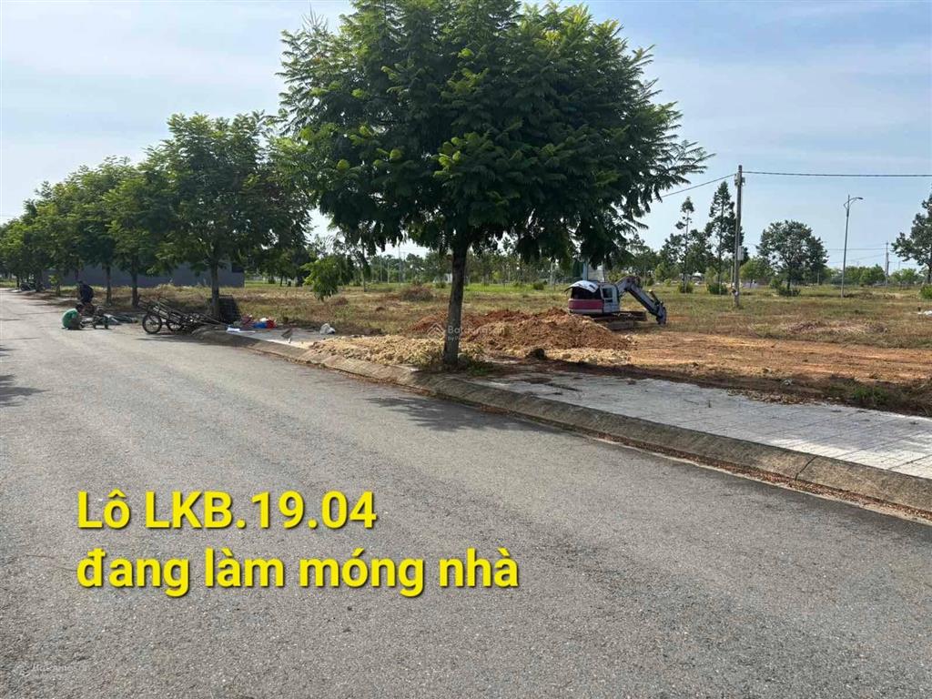 Khu dịch vụ hỗn hợp vsip  chào bán lô góc đẹp nhất  giá rẻ nhất thị trường