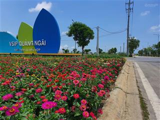 Khu dịch vụ hỗn hợp vsip  bán lô xẻ khe, hướng nam, đối diện trường học, giá rẻ nhất thị trường