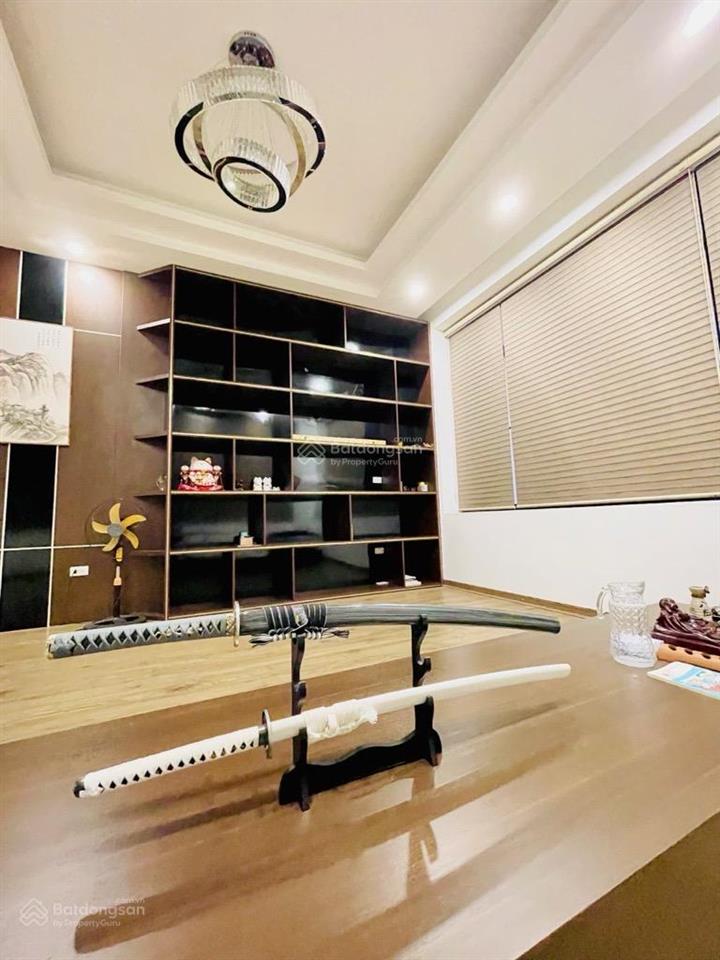 Chính chủ bán lô kinh doanh phân lô 193 trung kính, 67m2, 5m mặt tiền, ô tô tránh nhau 31,5 tỷ