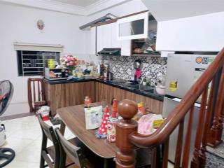 Chủ cần bán gấp nhà đh công nghiệp cho thuê dòng tiền hơn 10tr/tháng  full nội thất  nhà dân xây