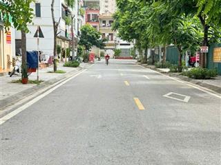 Bán nhà riêng tại ngọc thụy, 16,4 tỷ, 63m2, view đẹp hàng hiếm