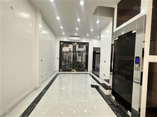 Bán nhà ngọc lâm, 13 tỷ, 68m2, lô góc, thang máy, view đẹp, giá siêu hời, long biên, hà nội