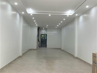 Bán nhà mặt phố tại nguyễn thời trung, 18,1 tỷ, 62m2, 7 tầng , thang máy chính chủ, giá siêu hời