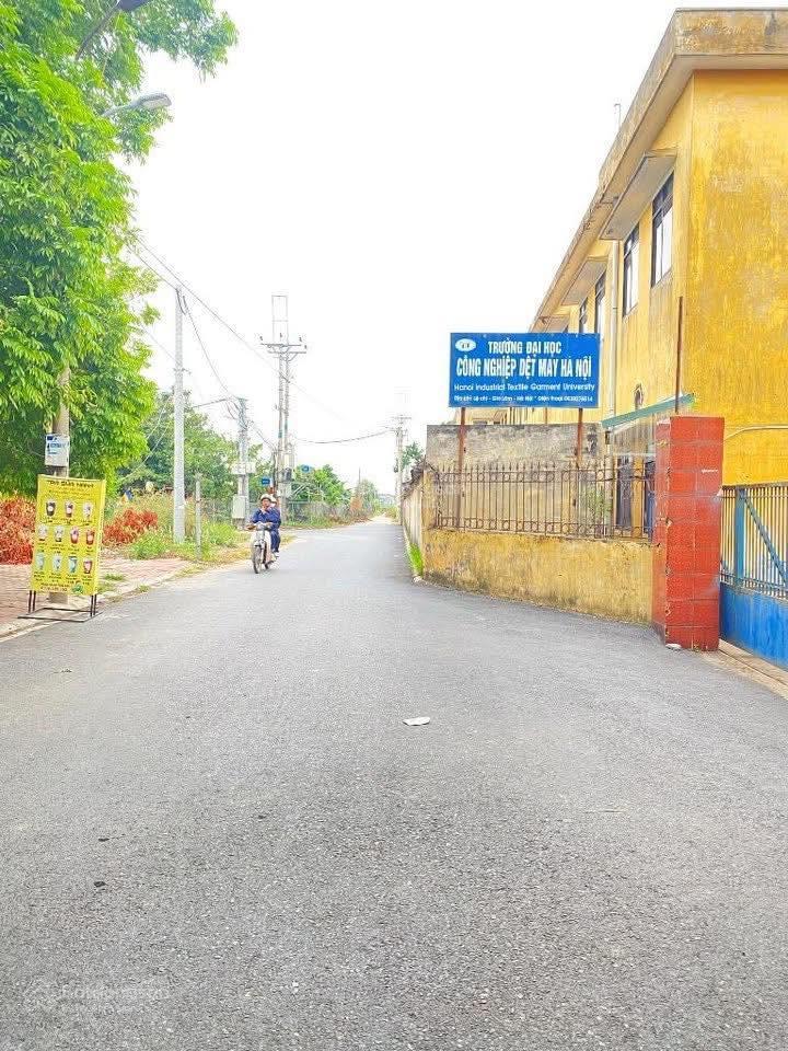 Bán đất tại kim hồ, 53 triệu/m2, 134.3m2, hướng đông nam, mặt tiền 8m đường xe 16 chỗ chạy thông