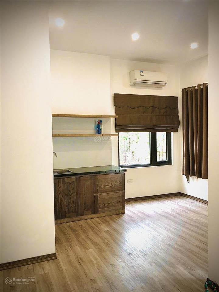 Cho thuê căn hộ full nội thất cao cấp đối diện khu biệt thự tây nam linh đàm 40m2 rộng thoáng