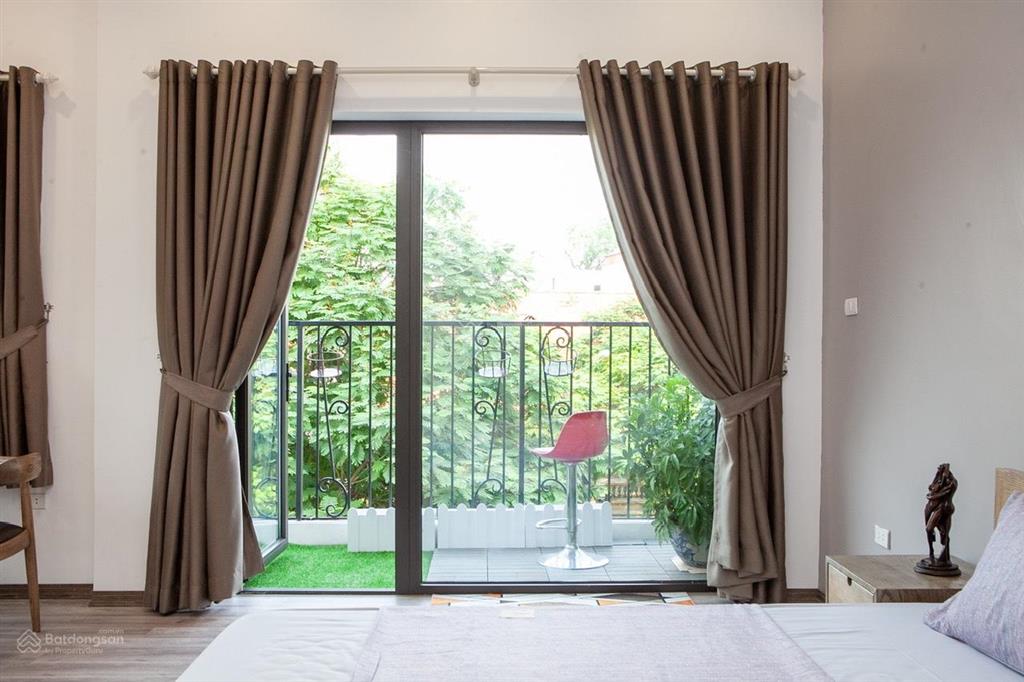 Cho thuê căn hộ full nội thất cao cấp đối diện khu biệt thự tây nam linh đàm 40m2 rộng thoáng
