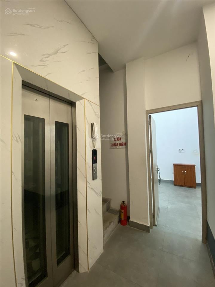 Cho thuê phòng studio full nội thất view đường phùng hưng ngõ 23b lý nam đế hoàn kiếm