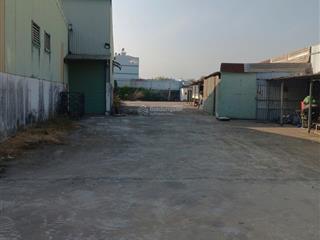 Bán đất 2000m2 + có kho xưởng giá tốt  quận bình tân